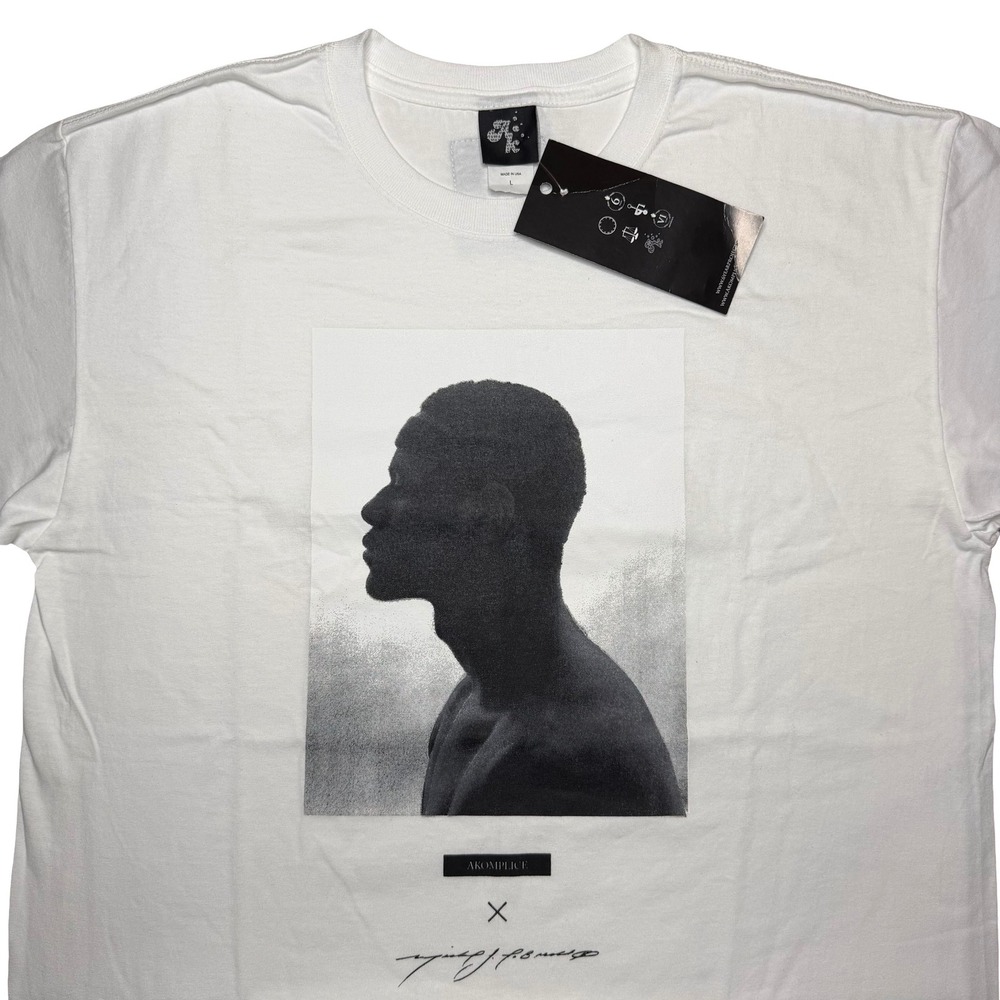 LeBron James Cleveland Cavs x Akomplice streetwear shirt